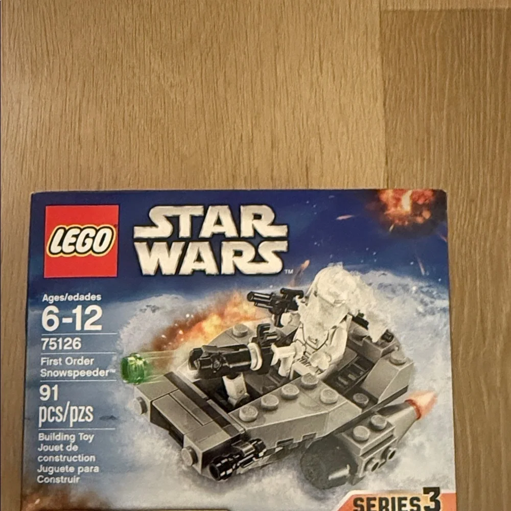 Lego Star Wars first order snowspeeder set 75126 new in sealed box 91 pieces